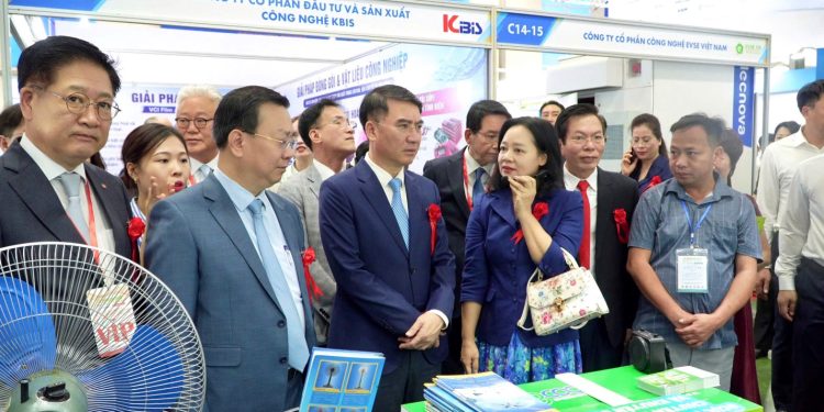 Bộ Công Thương tổ chức Chương trình “Gian hàng Xanh – Tiết kiệm năng lượng” năm 2026