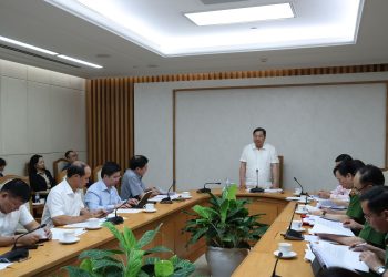 Phó Thủ tướng Thường trực Phạm Gia Túc làm việc với Bộ Công Thương về tình hình triển khai Nghị quyết 57/NQ-TW
